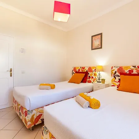 Villa Flores By Algarve Vacation *